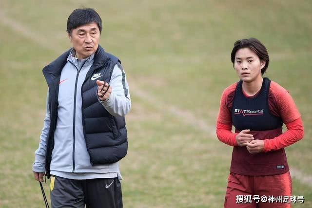一句“我们是朋友”的话，让NBA冠军发声指向媒体